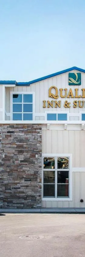 Quality Inn & Suites Houghton Downtown，位于霍顿的酒店