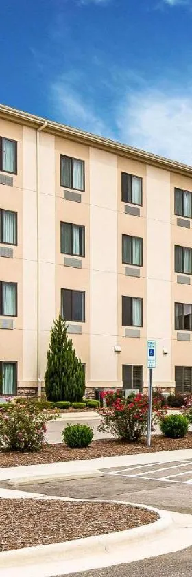 Sleep Inn & Suites Mount Olive North，位于Mount Olive的酒店