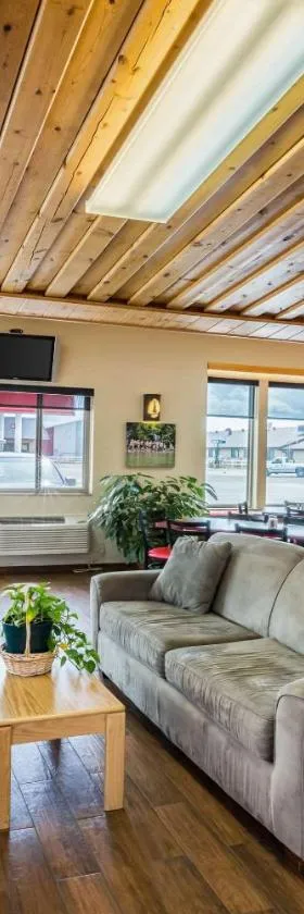 Harmony Inn & Suites，位于瓦伦泰因的酒店