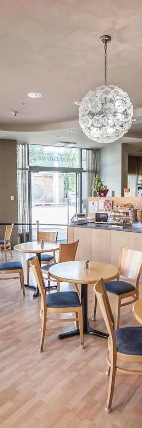 Comfort Hotel Vancouver Airport，位于里士满的酒店