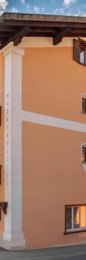 Madrisa Lodge，位于克洛斯特斯的酒店