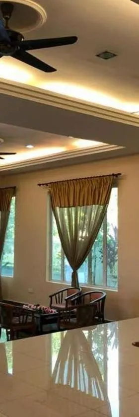 Leissa Homestay，位于Ayer Hitam的酒店