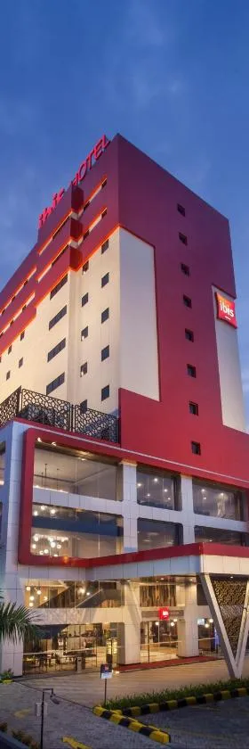 ibis Pontianak City Center，位于坤甸的酒店