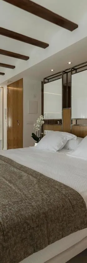 Vinatea Suites，位于莫雷拉的酒店