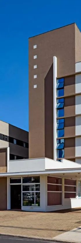 ibis Styles Ribeirao Preto Braz Olaia，位于里贝朗普雷托的酒店