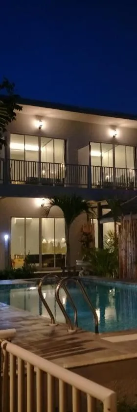 Sea Sand House Resort，位于科隆万的酒店