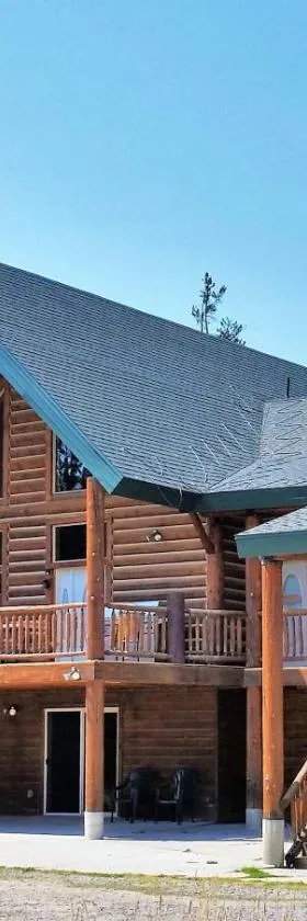 The Hideaway Lodge，位于艾兰帕克的酒店