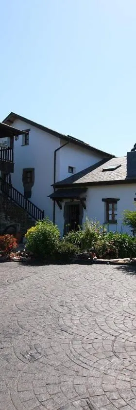 拉丰特乡村民宿，位于Barcia的酒店