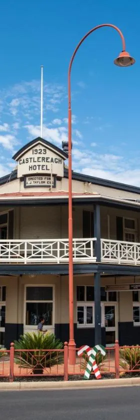 Castlereagh Hotel，位于达博的酒店