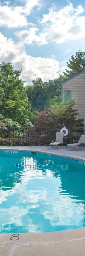 Gatlinburg Summit Woods Condo，位于加特林堡的酒店