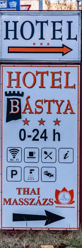 Bástya Hotel，位于毛科的酒店