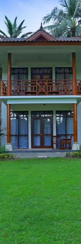 Mangsit Suites by Holiday Resort Lombok，位于芒希的酒店