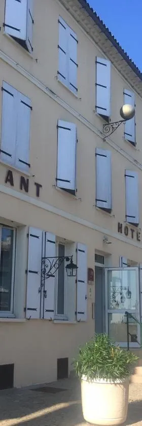 Hôtel Restaurant La Boule d'Or，位于巴伯济约的酒店