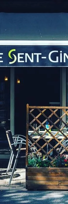 LE SENT-GINIEIS，位于圣热涅-多尔特的酒店