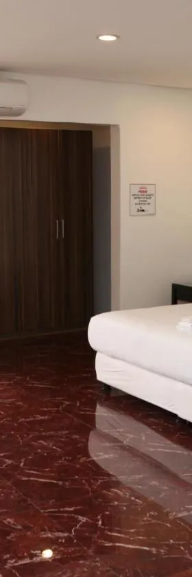 Centtro Residences，位于洛斯巴尼奥斯的酒店