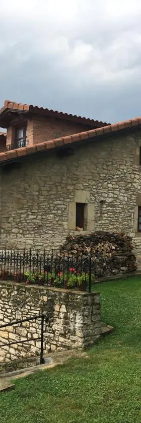 Casa Los Laureles，位于伊诺赫多的酒店