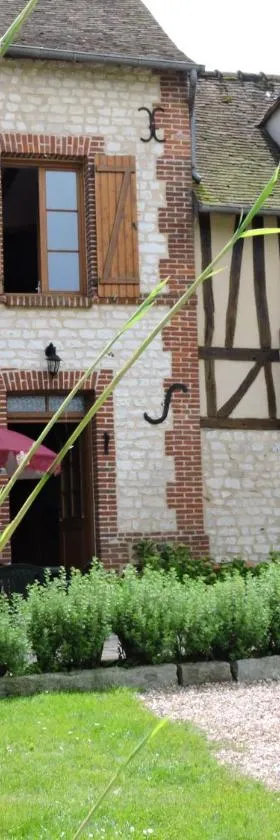 Gîte de la Ferme de la Côte，位于Les Damps的酒店