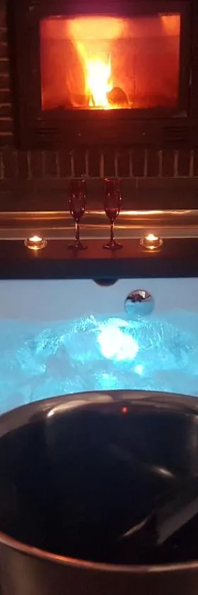 Casa Spa El Capricho de Miguel，位于Babilafuente的酒店