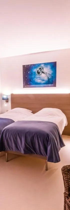 ManavaHotel，位于赫尔斯塔尔的酒店