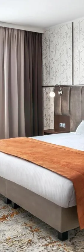 Metropolo by Golden Tulip Krakow，位于克拉科夫的酒店