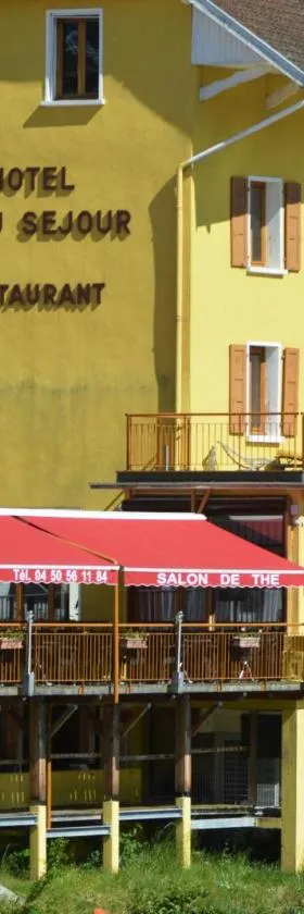 Hôtel Au Fil de L'Eau，位于塞塞尔的酒店