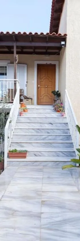 Country Rooms near Athens - Airport，位于韦瑞洛纳的酒店
