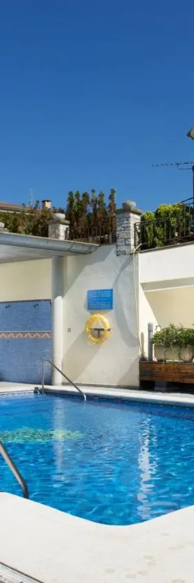 Hotel Rural Jaumet，位于Torá de Riubregós的酒店