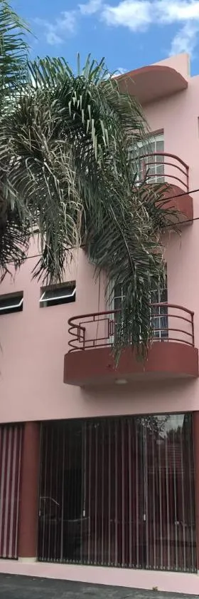 Hotelgarten，位于Crespo的酒店