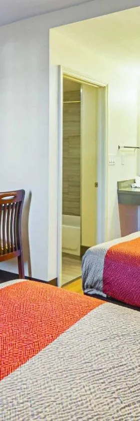 Motel 6 Maple/Main，位于希斯皮里亚的酒店