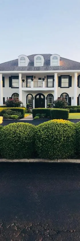 The Plantation House Boutique Inn，位于普弗拉热维尔的酒店