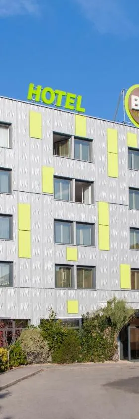 B&B HOTEL Orly Rungis Aéroport 2 étoiles，位于朗吉斯的酒店