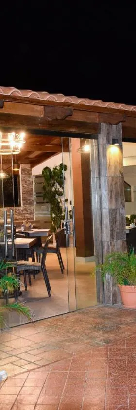 Hotel San Felipe，位于苏克雷的酒店