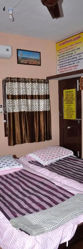 Homestay Senthil Akam，位于吉登伯勒姆的酒店
