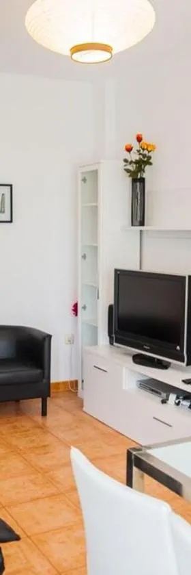 Apartamentos el Cardenillo，位于马德里加尔德拉韦拉的酒店