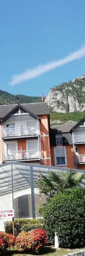 切斯皮埃阿格斯酒店，位于阿戈斯维达洛斯的酒店