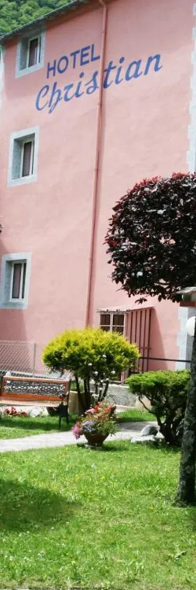 Hotel Christian，位于科特雷的酒店
