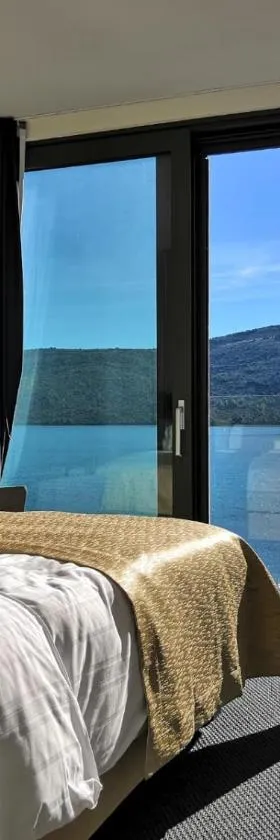 Sky Beach Aparthotel，位于玛里纳的酒店