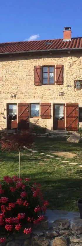 Chambre d'hôte la Fessille B&B，位于Fayet-Ronaye的酒店