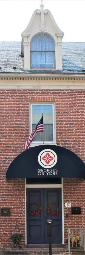 Georges on York B&B，位于Taneytown的酒店