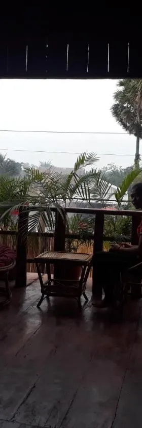 Sunshine Hotel Kampot，位于贡布的酒店