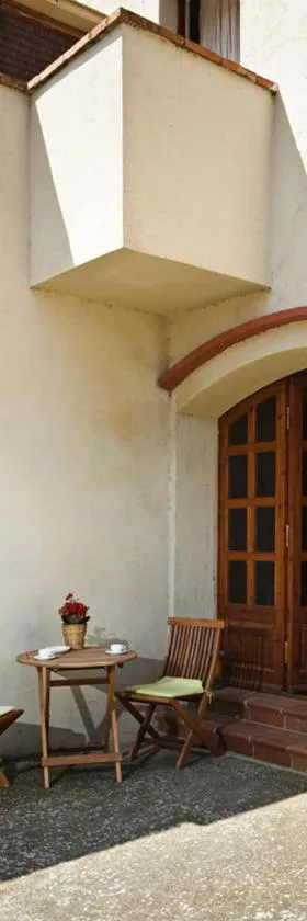 Can Gusó，位于卡斯特罗·德波利亚斯的酒店