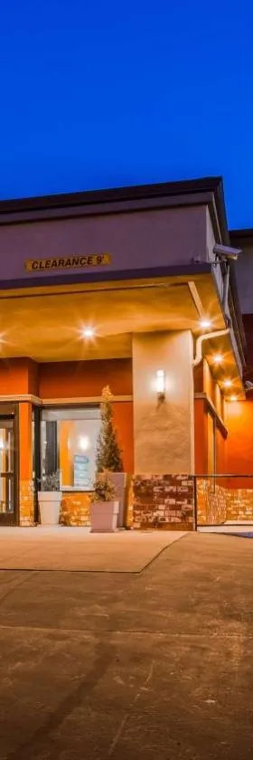 蒂哈查皮贝斯特韦斯特必住酒店，位于特哈查比的酒店