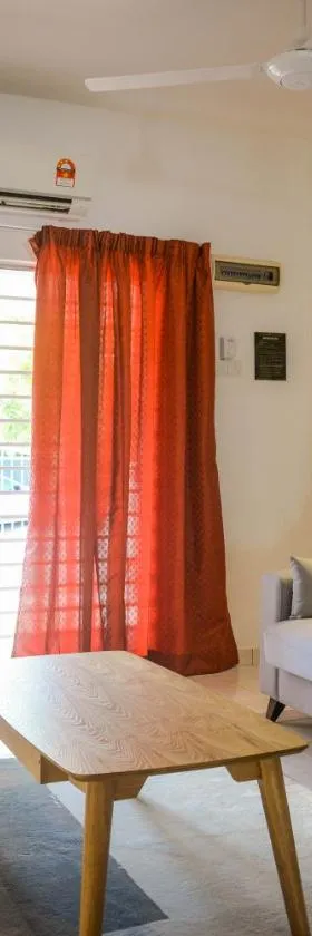 BNB Cozy Homestay - Emerald West Rawang，位于万挠的酒店