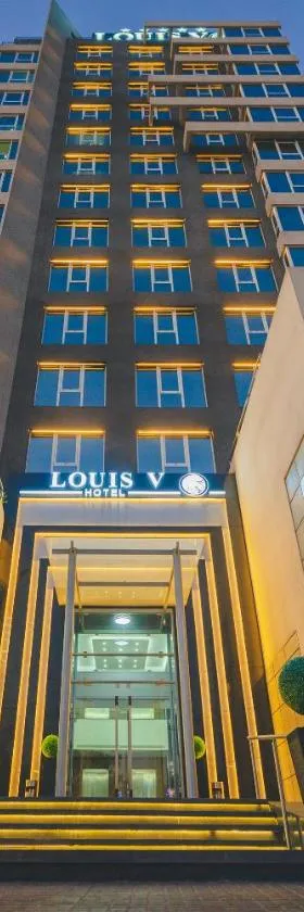 Louis V Hotel Beirut，位于贝鲁特的酒店
