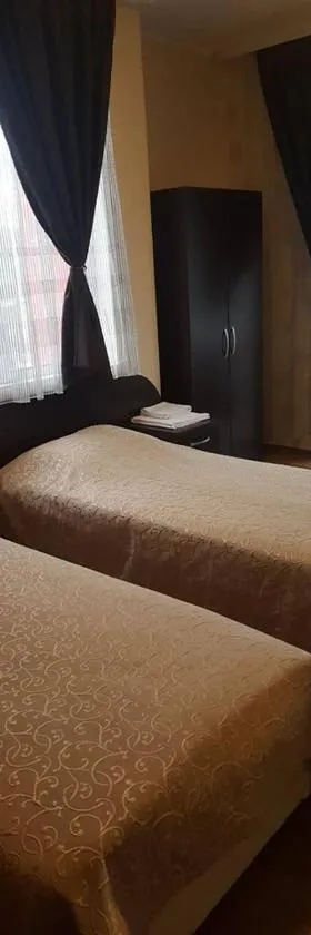 Guest House Chinar 08，位于基尔科沃的酒店