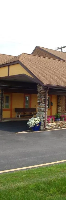 Soudersburg Inn & Suites Lancaster，位于朗克斯的酒店