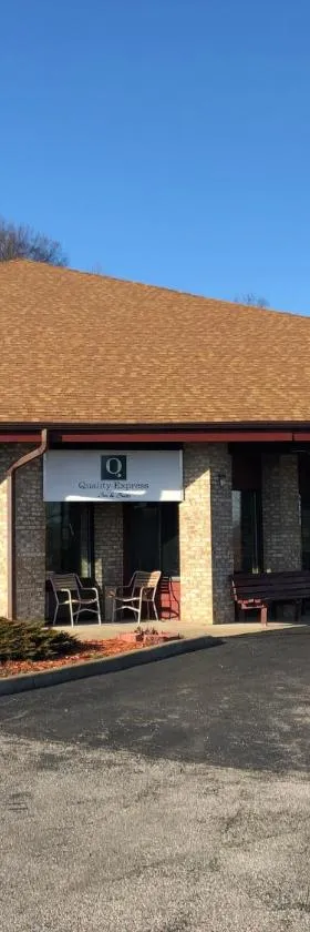 Quality Express Inn & Suites，位于Mineralwells的酒店