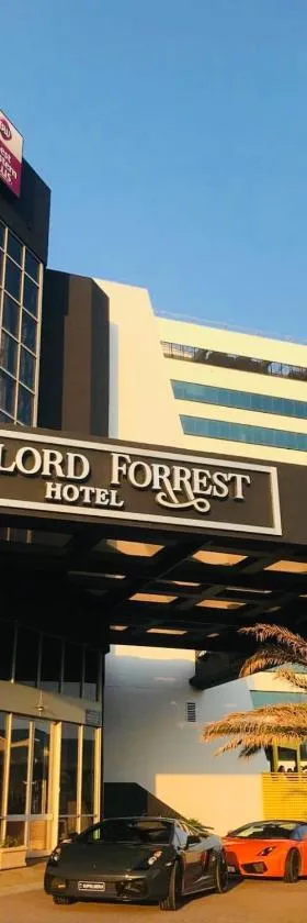 The Lord Forrest Hotel，位于班伯里的酒店