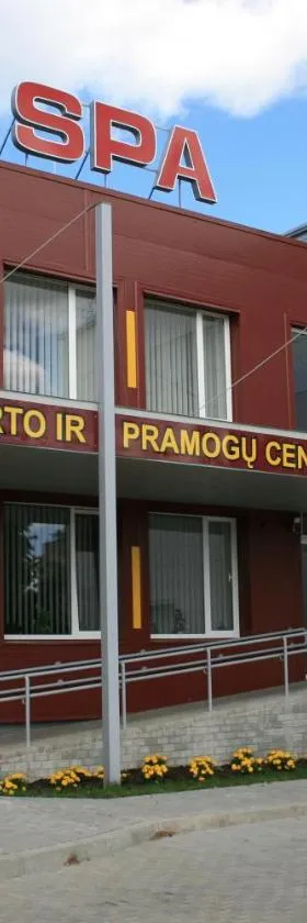 Ignalinos sporto ir pramogų centras，位于伊格纳利纳的酒店