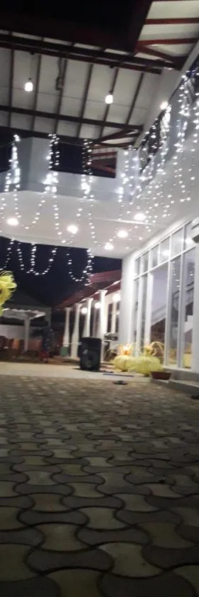White Wall Hotel，位于Attanagalla的酒店